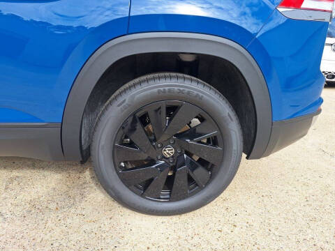 2025 Volkswagen Atlas Cross Sport SE