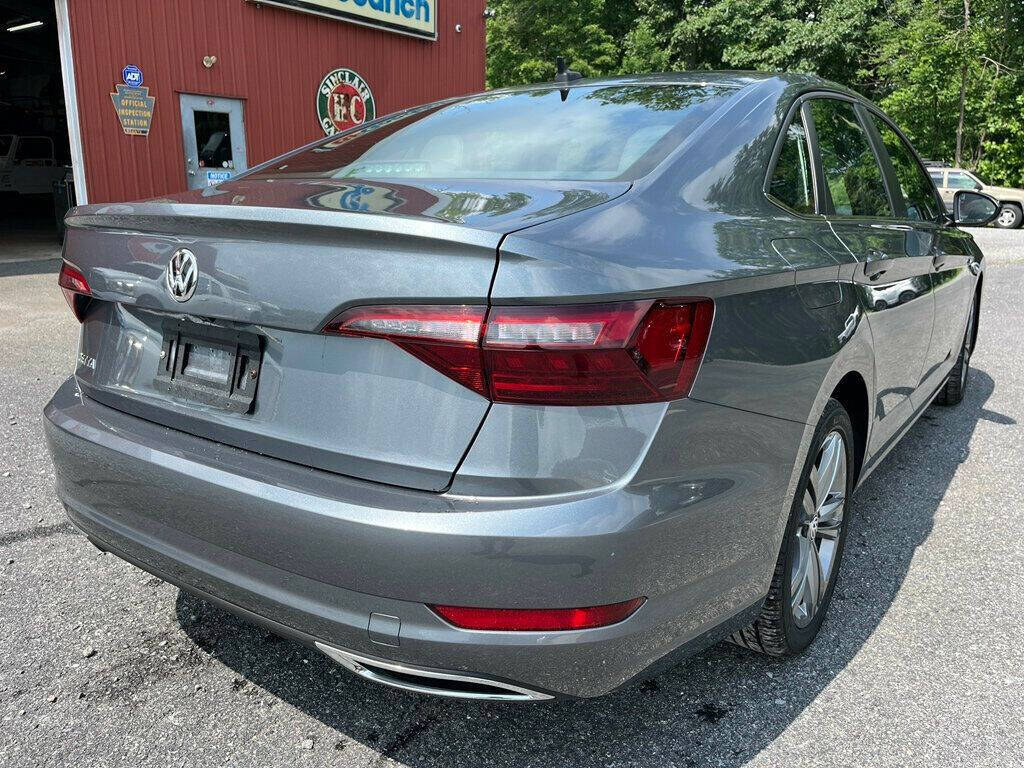 2021 Volkswagen Jetta 3