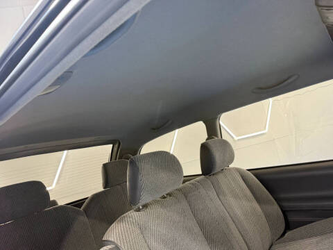 1995 Toyota Previa DX