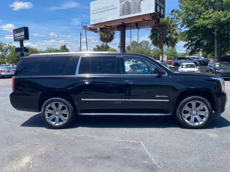 2017 GMC Yukon XL Denali