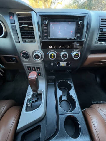 2014 Toyota Sequoia Platinum