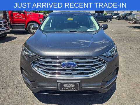 2020 Ford Edge SE