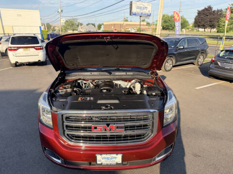 2017 GMC Yukon SLE