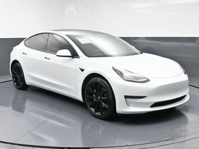 2020 Tesla Model 3 Standard Range Plus