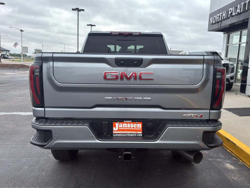 2025 GMC Sierra 2500HD