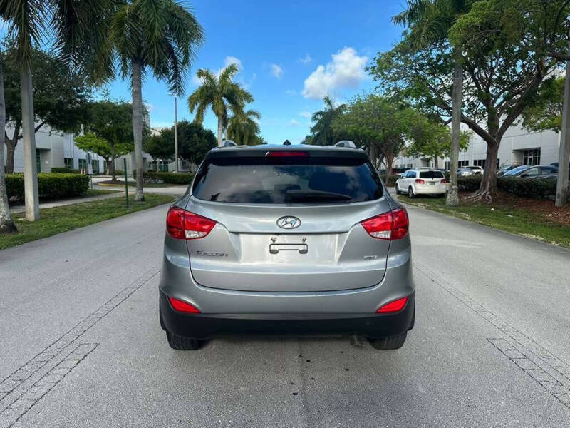 2014 Hyundai Tucson SE