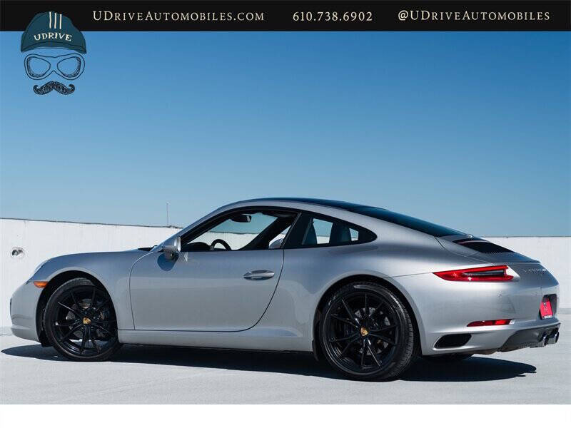 2017 Porsche 911 Carrera
