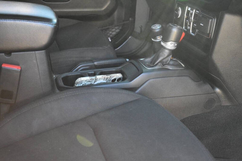 2022 Jeep Gladiator Willys