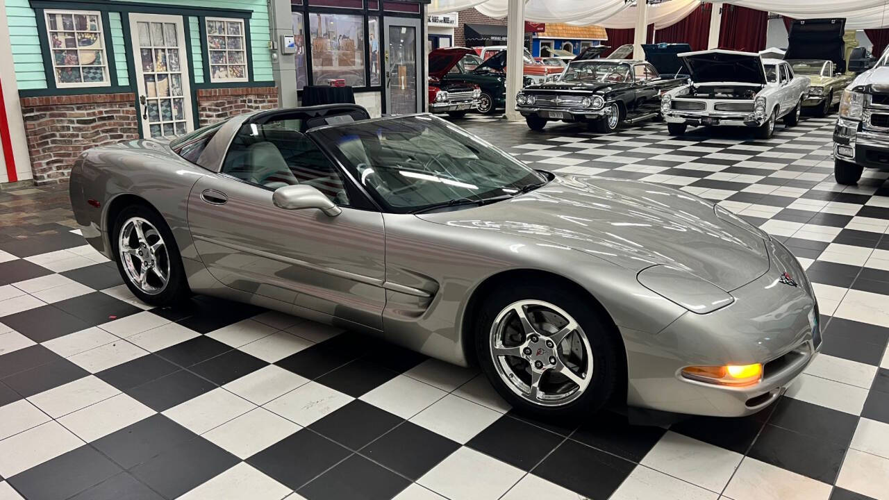 2000 Chevrolet Corvette 11