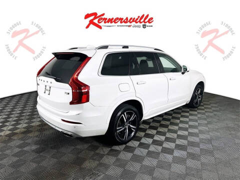 2016 Volvo XC90 T5 Momentum