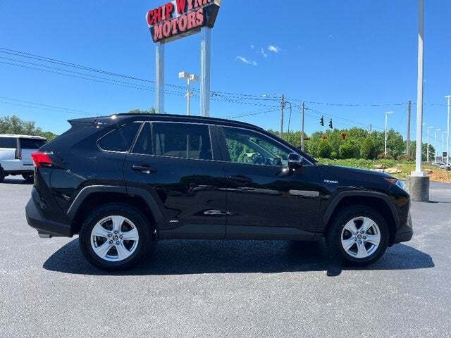 2020 Toyota RAV4 Hybrid 8
