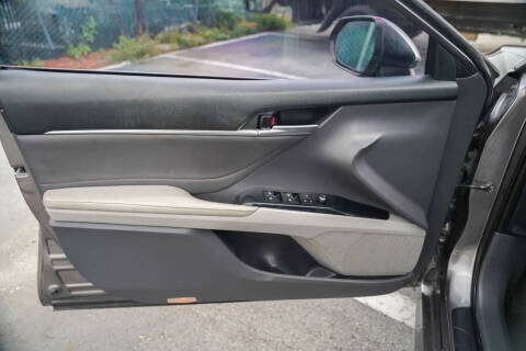 2020 Toyota Camry LE