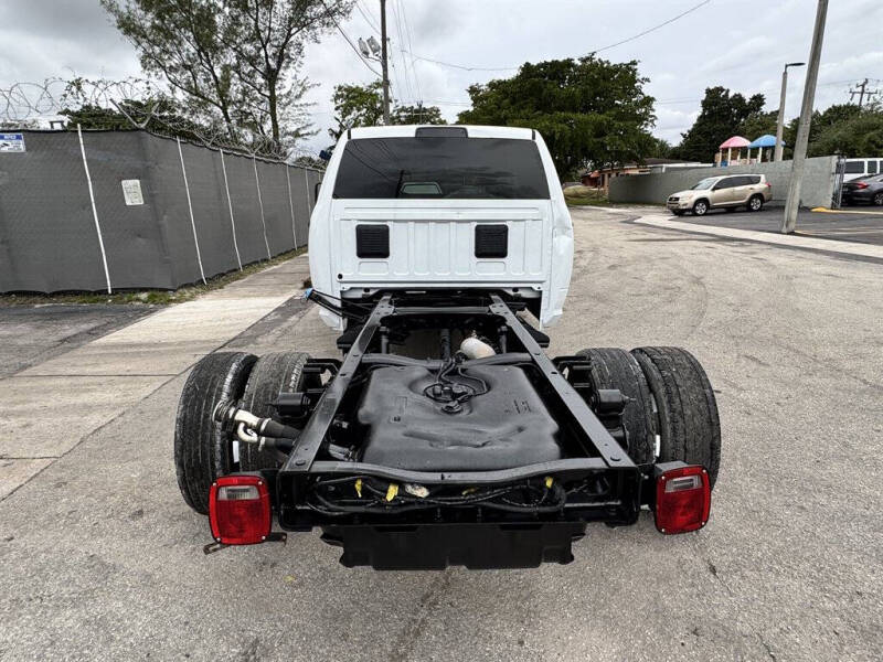 2023 RAM 3500
