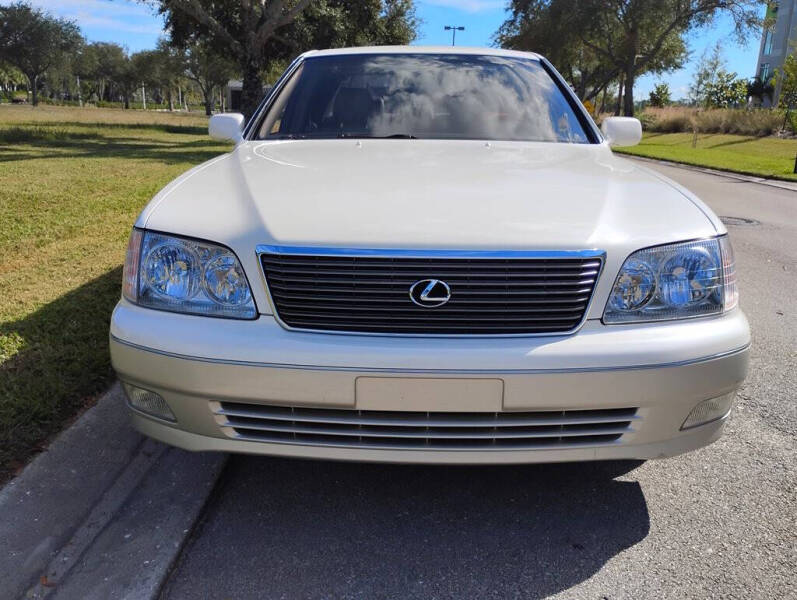 1998 Lexus LS 400