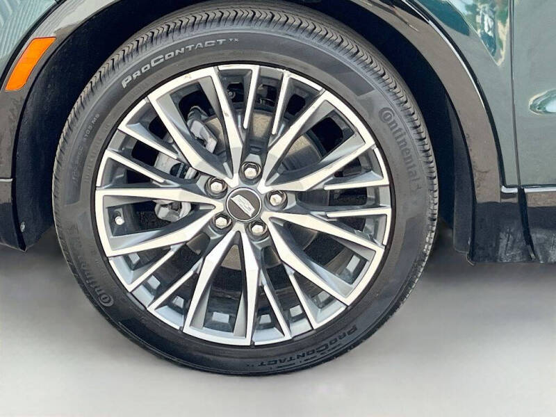 2024 Cadillac XT4 Sport
