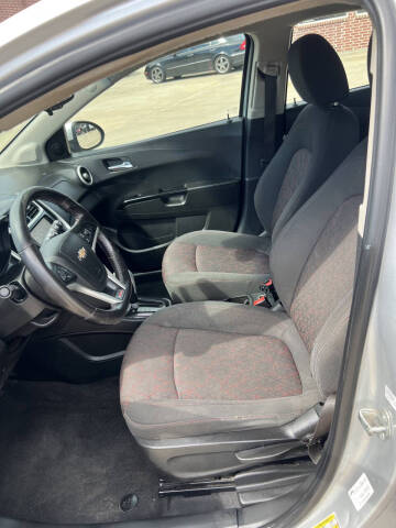 2017 Chevrolet Sonic LT Auto