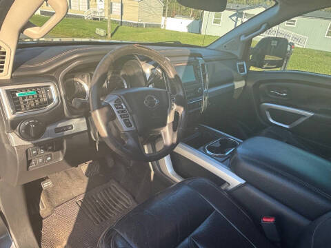 2018 Nissan Titan PRO-4X