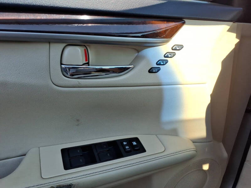 2013 Lexus ES 350