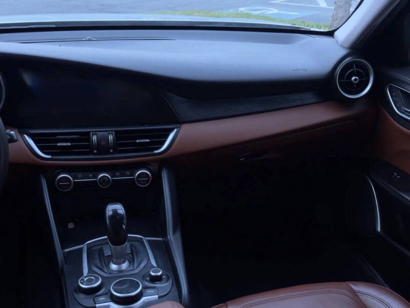 2019 Alfa Romeo Giulia