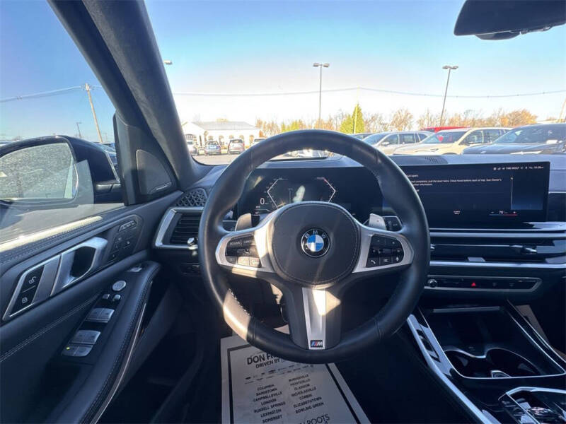 2023 BMW X7 xDrive40i