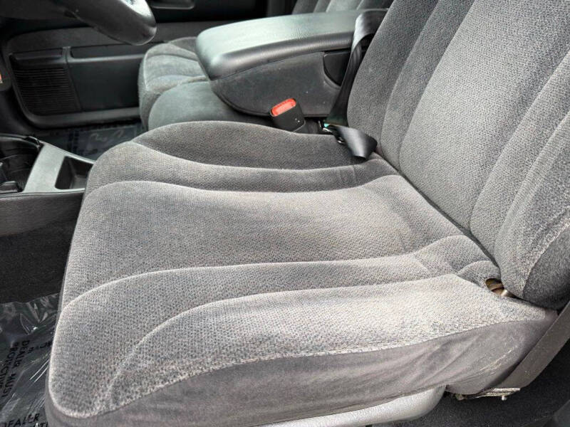 2004 Dodge Dakota SLT