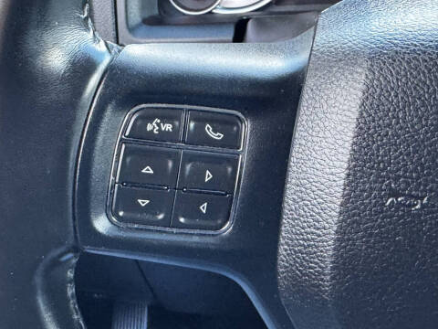 2023 RAM 1500 Classic Express