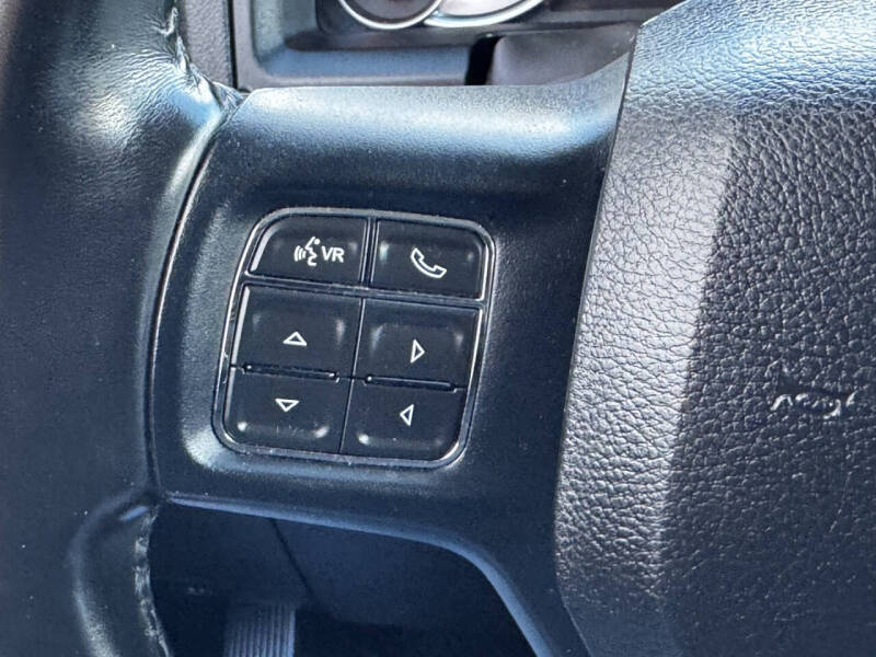 2023 RAM 1500 Classic Express