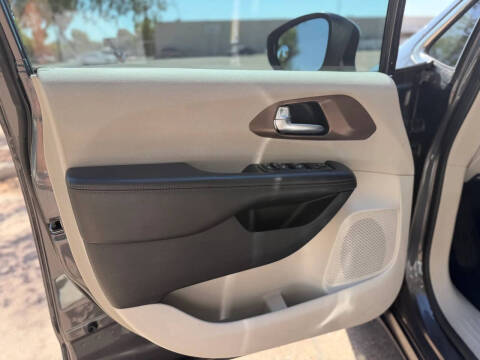 2018 Chrysler Pacifica L