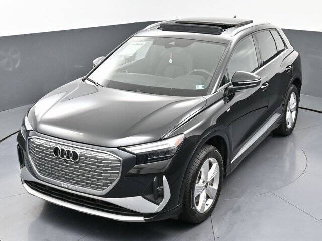 2024 Audi Q4 e-tron quattro Premium 50