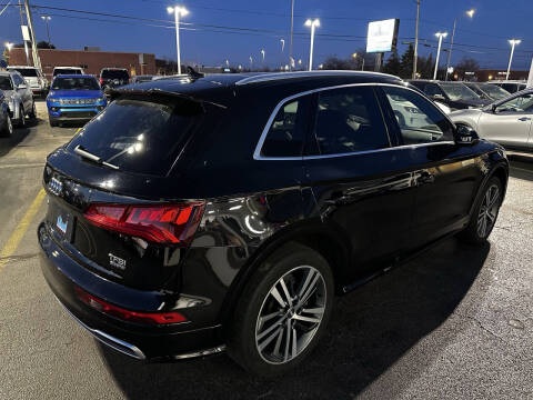 2018 Audi Q5 2.0T quattro Premium Plus