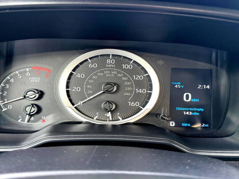 2022 Toyota Corolla LE