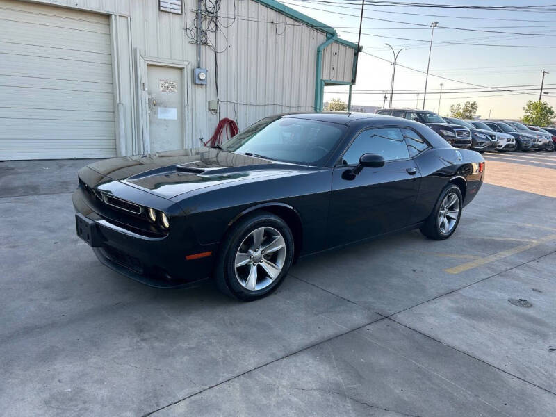 2016 Dodge Challenger SXT