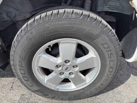 2010 Ford Escape XLT