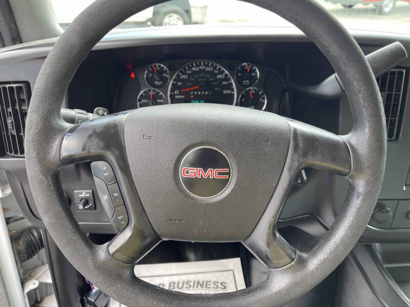 2016 GMC Savana 3500