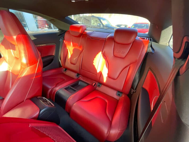 2009 Audi S5 quattro