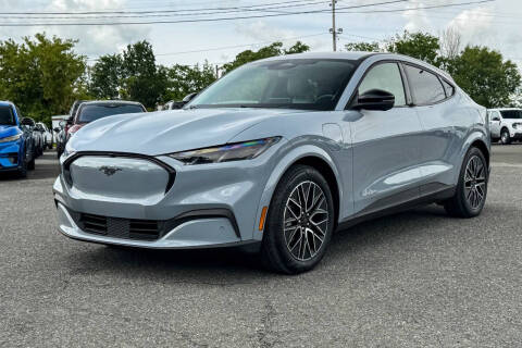 2025 Ford Mustang Mach-E Premium