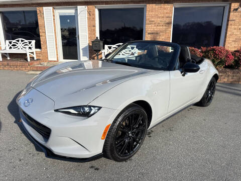 2024 Mazda MX-5 Miata Club