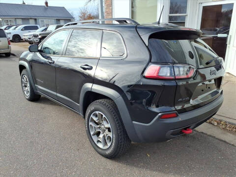 2022 Jeep Cherokee Trailhawk