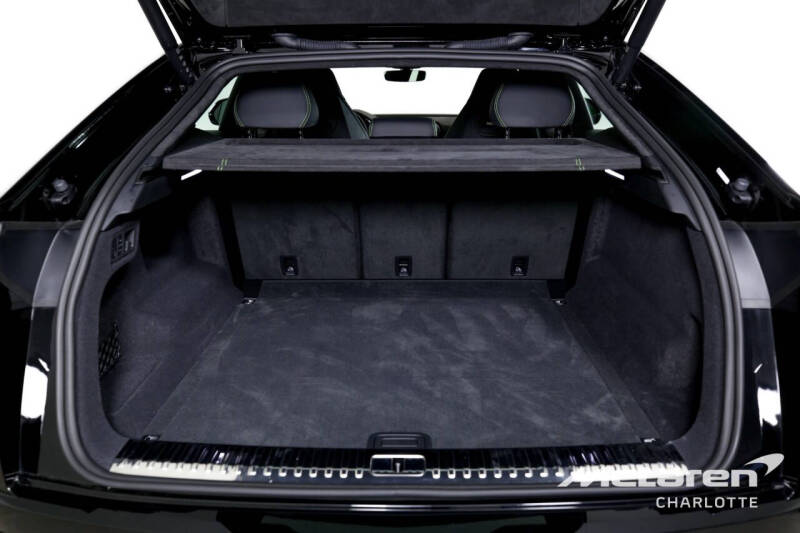 2022 Lamborghini Urus