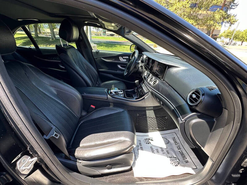 2017 Mercedes-Benz E-Class E 300