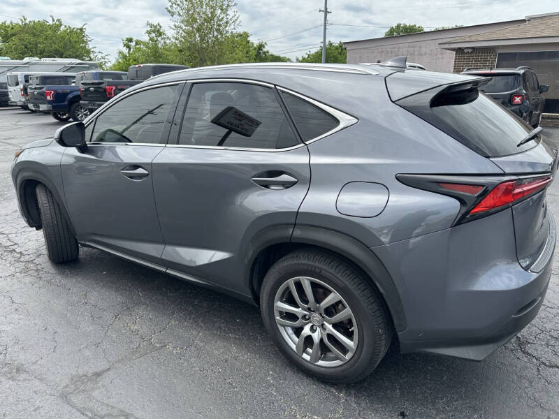 2021 Lexus NX 300 - Photo 10