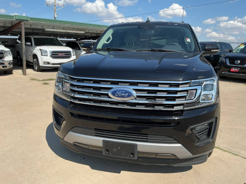 2019 Ford Expedition XLT's photo
