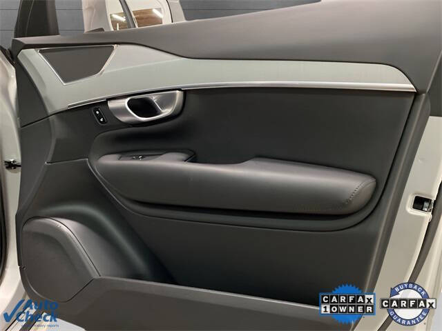 2024 Volvo XC90 B5 Core Bright Theme