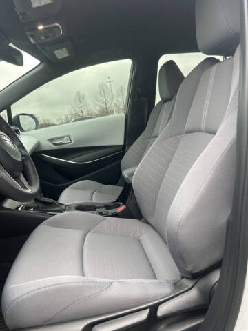 2025 Toyota Corolla SE