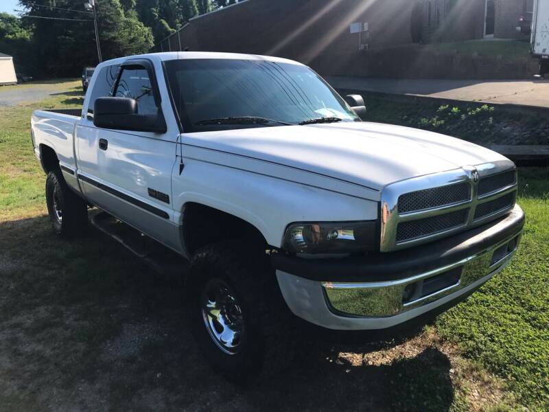 1999 Dodge Ram Pickup 2500 for sale at Clayton Auto Sales in Winston-Salem NC