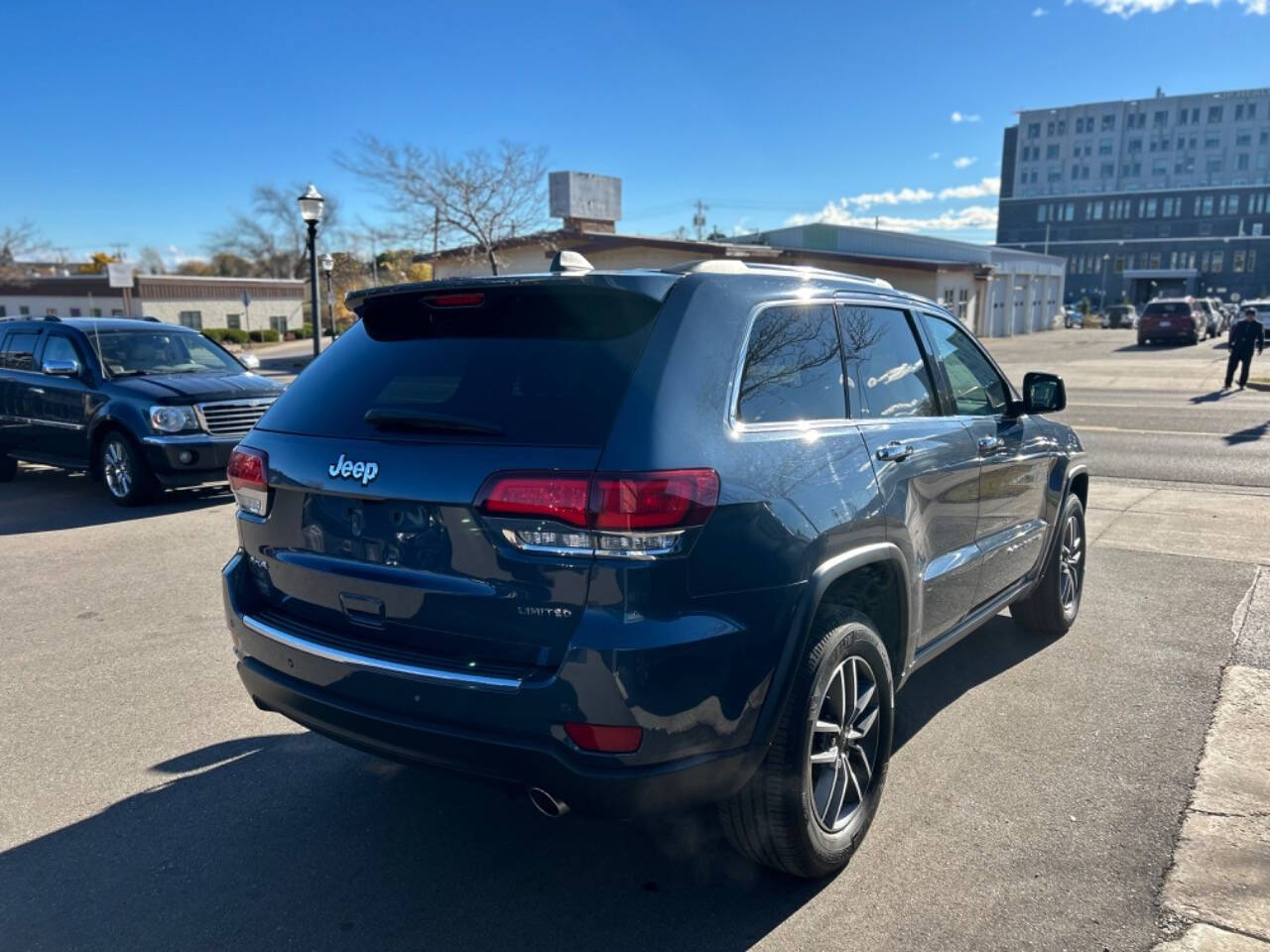 2021 Jeep Grand Cherokee for sale at Jon's Auto in Marquette, MI