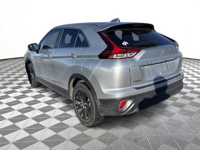 2023 Mitsubishi Eclipse Cross LE