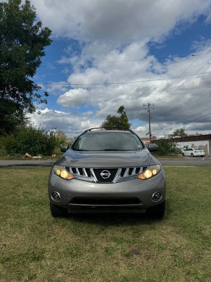 2009 Nissan Murano for sale at H & H AUTO GROUP in Detroit, MI