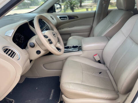 2014 Nissan Pathfinder Platinum