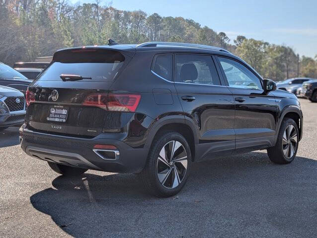 2024 Volkswagen Taos SE 4Motion